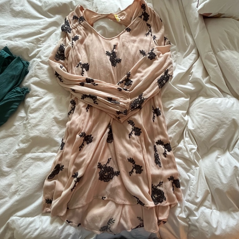 Super cute spring Free People dress
